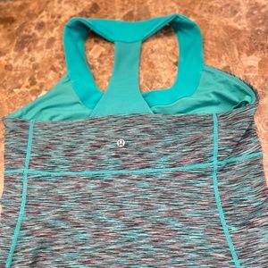 Lulu lemon tank